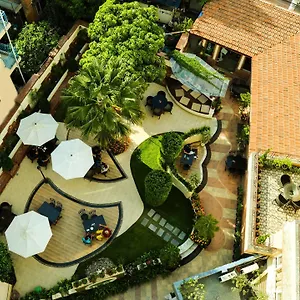 4* Hotell Moonlight